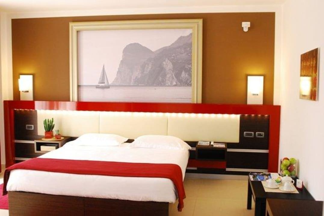 Double room Kairos Garda Hotel