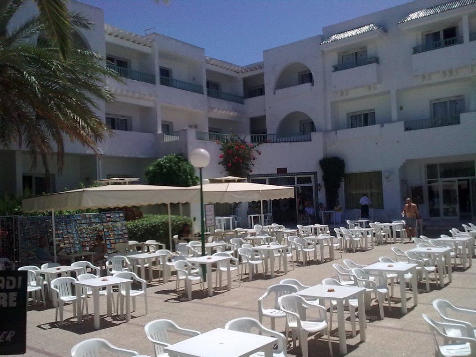 Terrasse Hotel El Mouradi Port El Kantaoui
