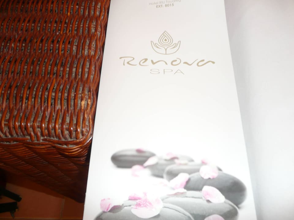 14 cm breiter Spalt  Hotel Riu Touareg