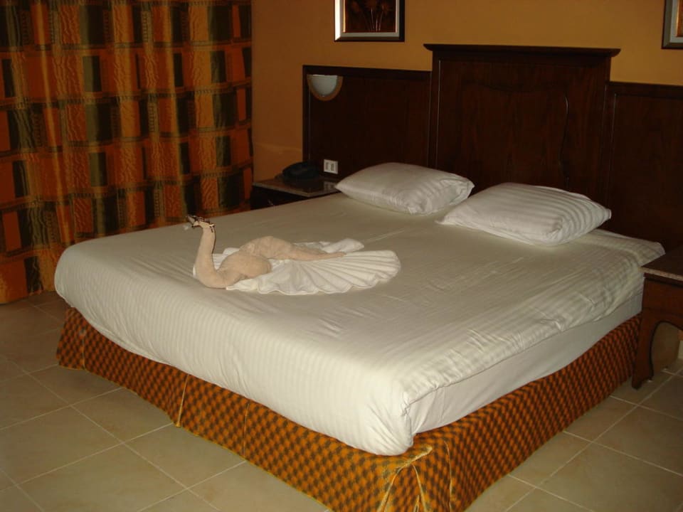 Grosse und bequeme Betten Pickalbatros Royal Moderna Resort-Sharm El Sheikh