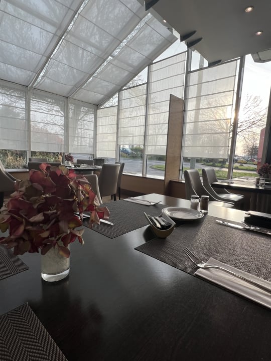 Gastro Leonardo Hotel Köln Bonn Airport