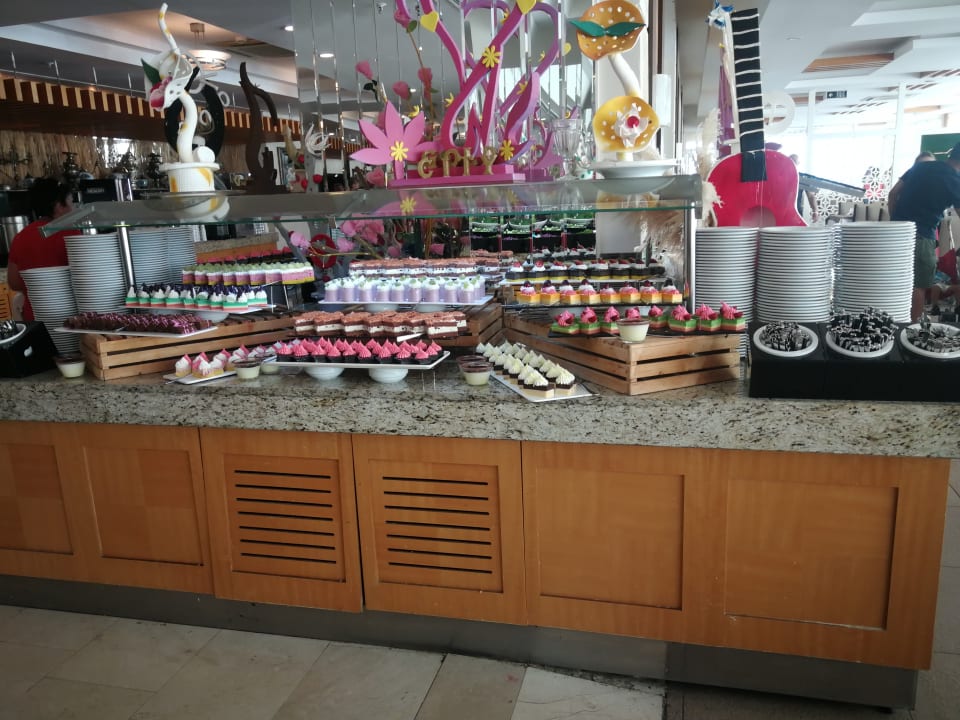 Gastro Apartments Gold City Complex Emami