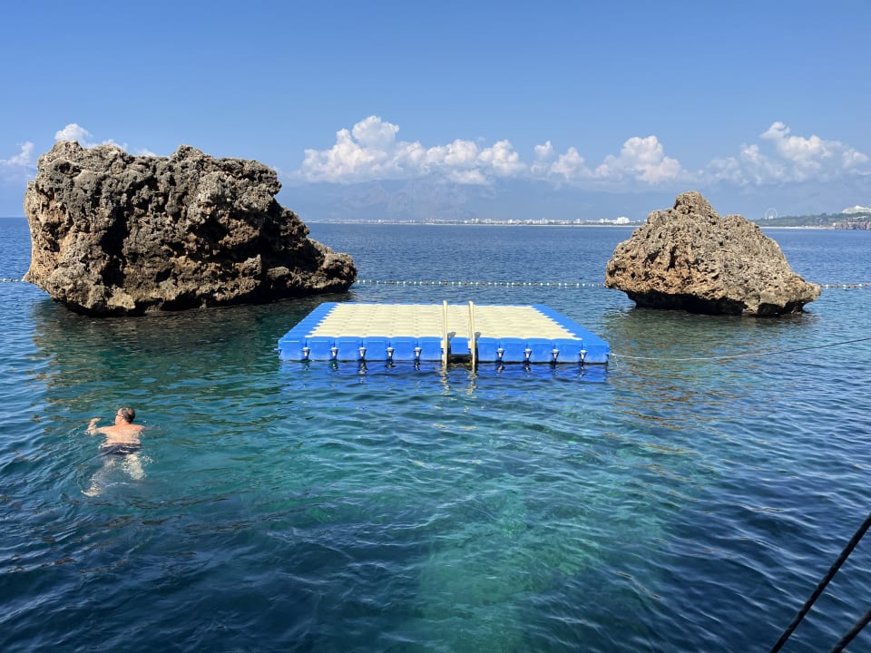 Strand Ramada Plaza by Wyndham Antalya