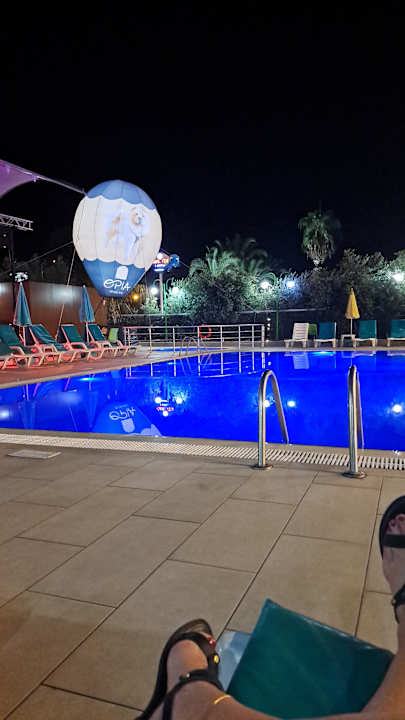 Pool Oji Beach Hotel