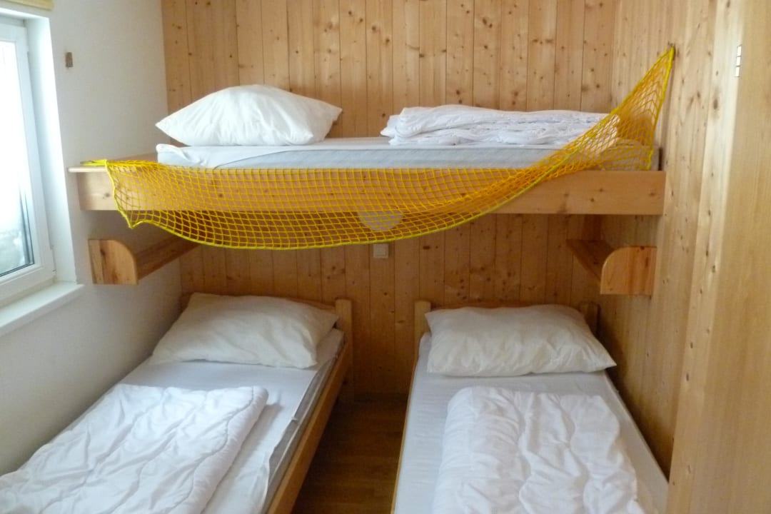 Obergeschoß, Schlafzimmer klein Hüttendorf Präbichl