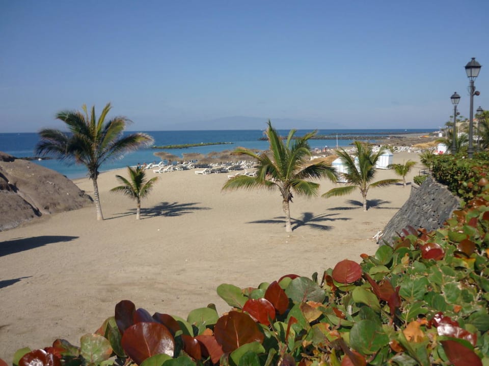 Blick von der Promenade auf die Playa del Duque Gran Tacande Wellness & Relax Costa Adeje