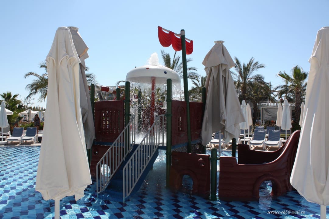 Детский аквапарк Hotel Delphin Imperial