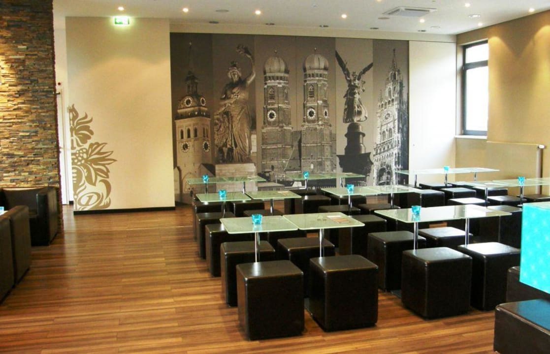 Frühstücksbereich: Motive aus München Motel One München-East Side