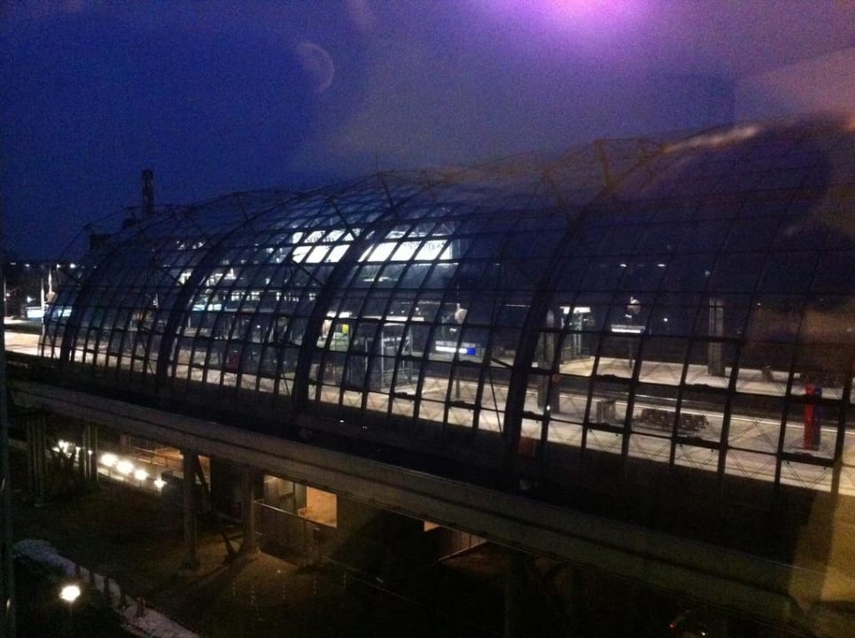 Fünfter Stock  MEININGER Hotel Berlin Hauptbahnhof