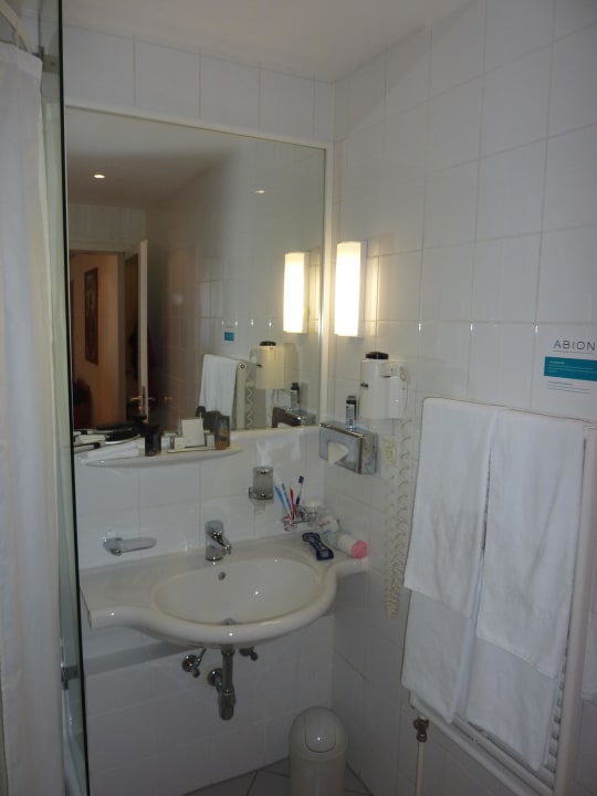 Bad AMERON Berlin ABION Spreebogen Waterside