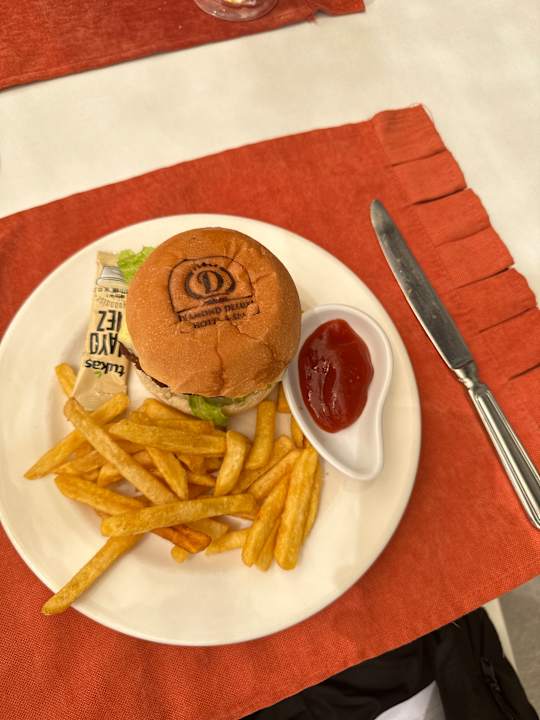 Gastro Diamond Deluxe Hotel & SPA