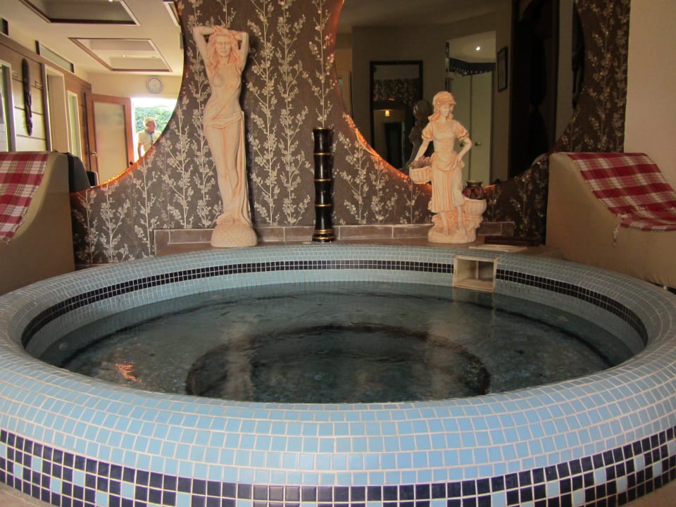 Hamam Can Garden Beach