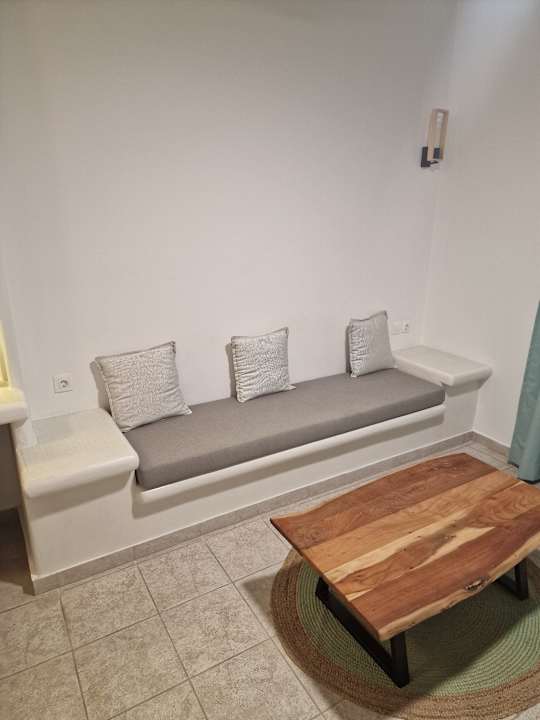 Zimmer Glaronisia Hotel