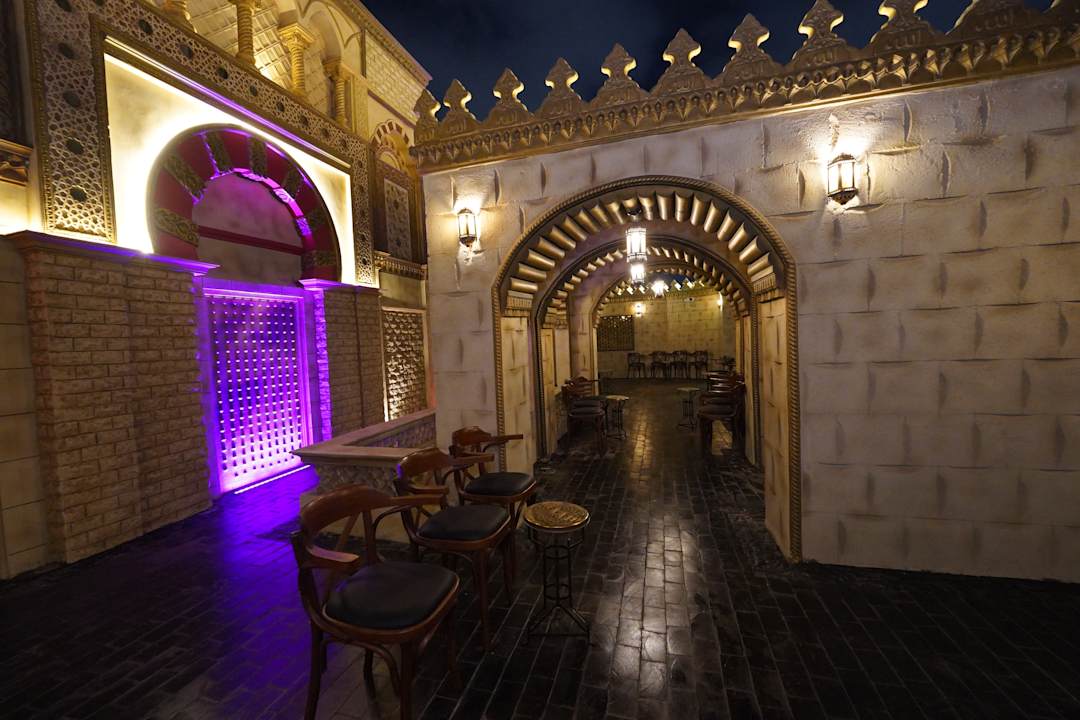 Außenansicht Pyramids Khan Hotel