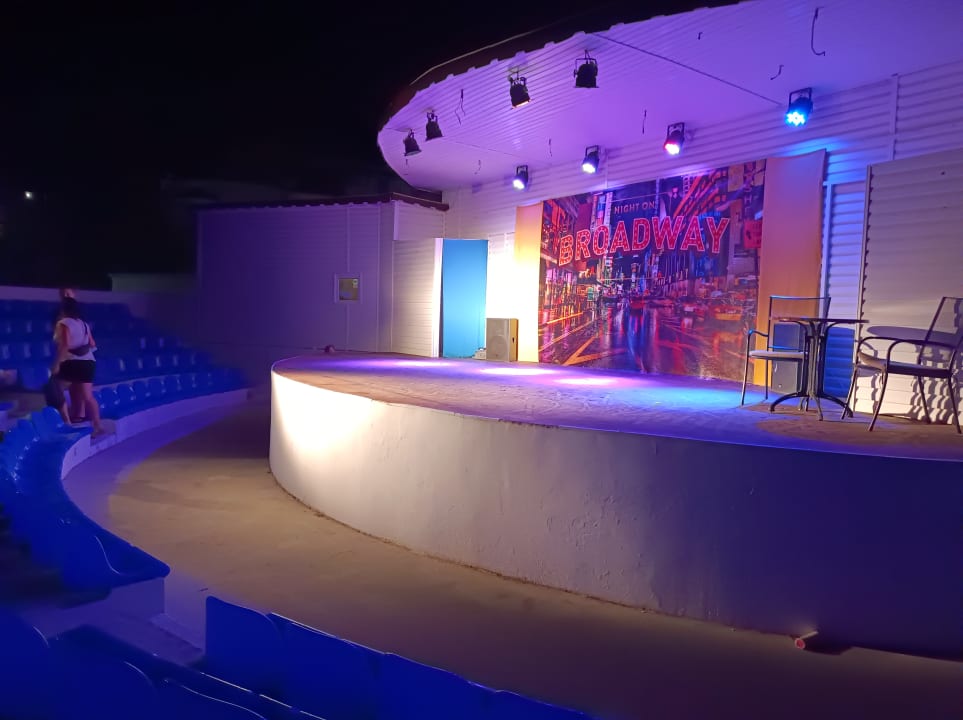 Sport & Freizeit Hotel Sineva Beach