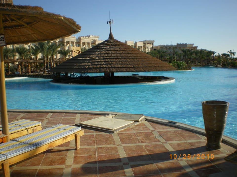 Poolbar Pickalbatros Palace Resort