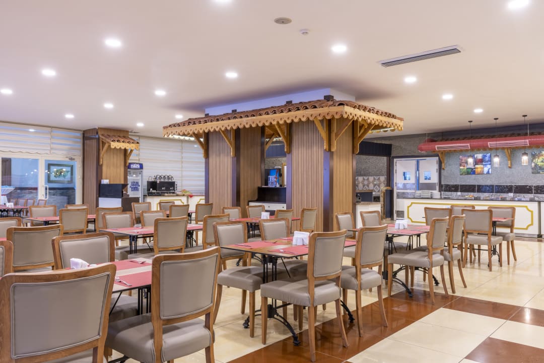 Gastro Lims Bona Dea Beach Hotel