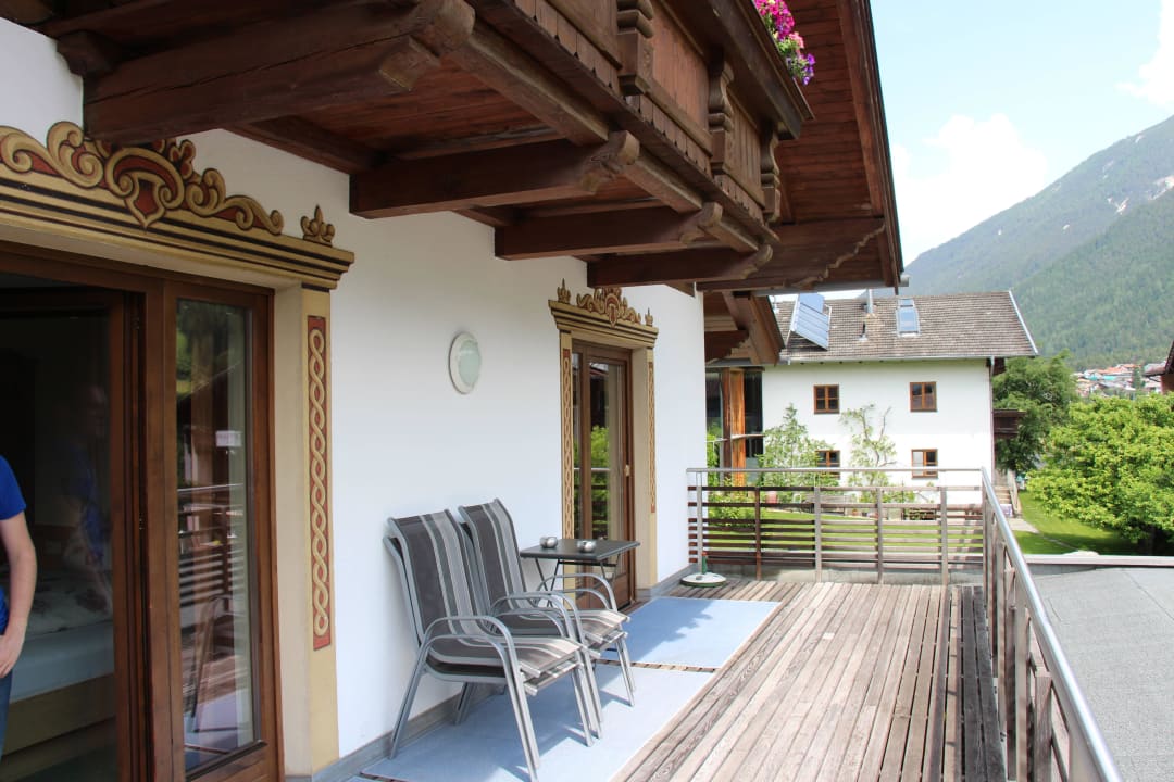 Die Terrasse / Balkon Pension Tina