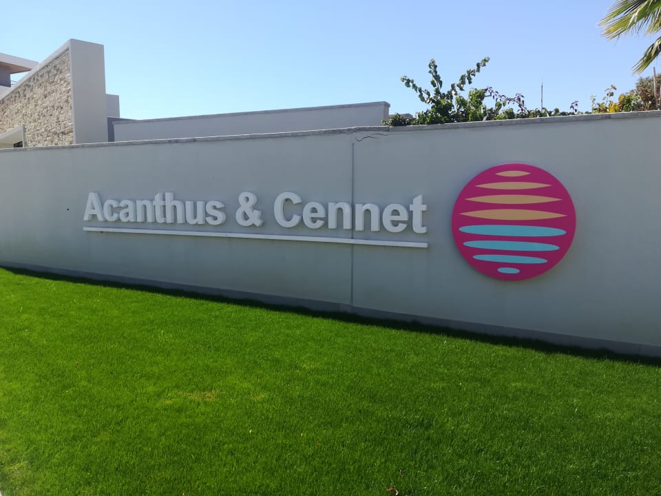 Außenansicht Acanthus Cennet Barut Collection