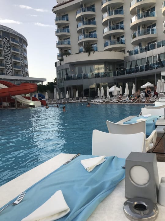 Pool Narcia Resort Side