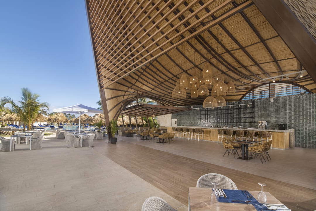 Gastro Serenade All Suites - Adults Only Resort