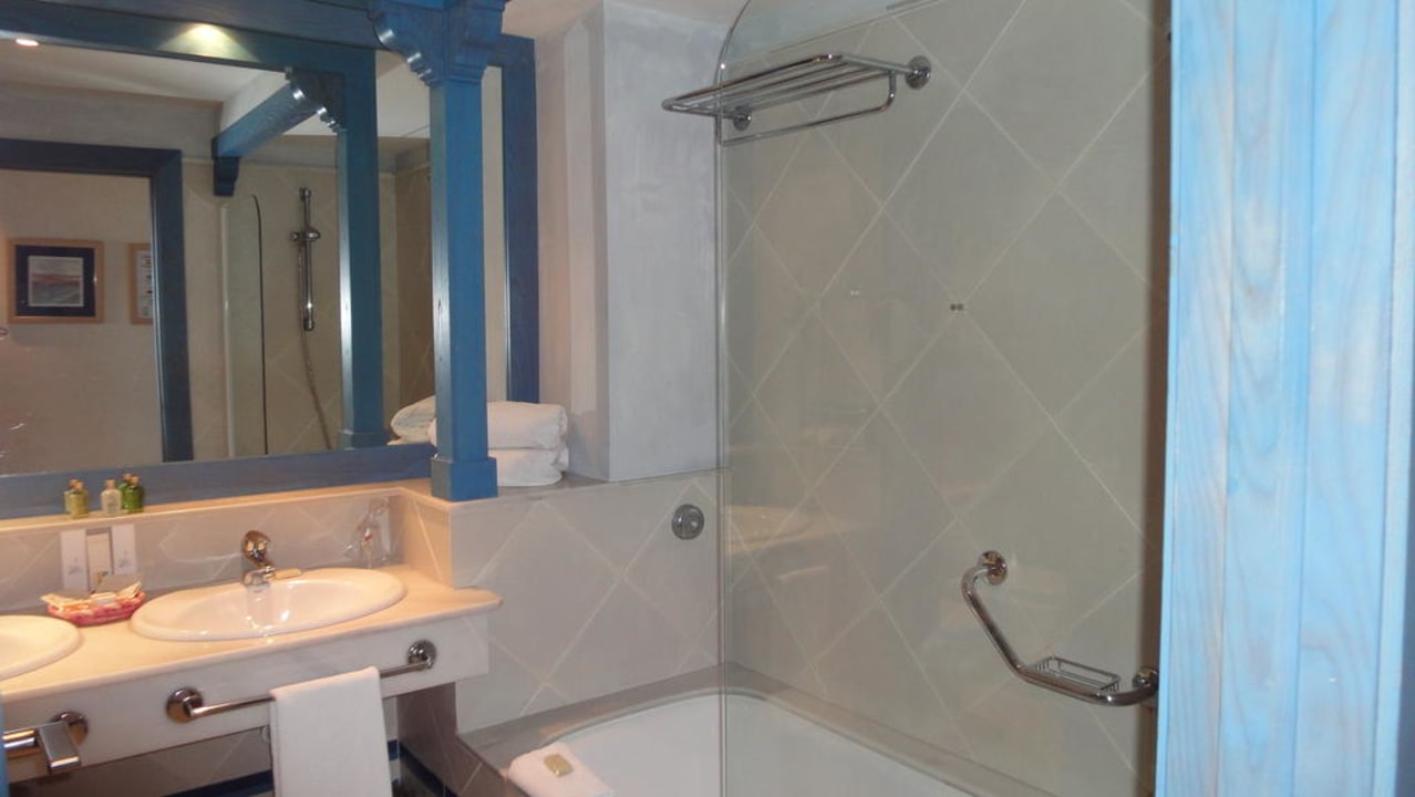 Bad Hotel LIVVO Volcan Lanzarote