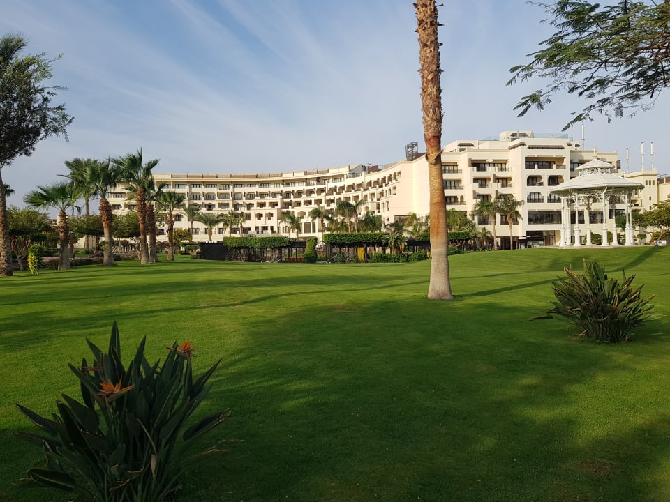 Gartenanlage Steigenberger ALDAU Beach Hotel