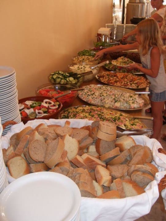 Salatbuffet zum Abendessen Hotel Kathrin Beach