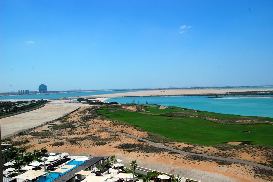 Vom Balkon Crowne Plaza Hotel Yas Island