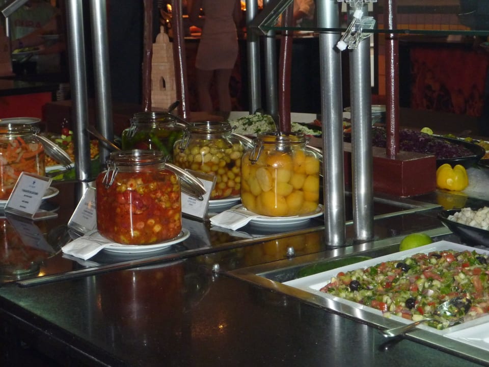 Buffet Iberostar Waves Founty Beach