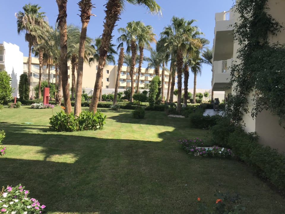 Gartenanlage Amarina Abu Soma Resort & Aquapark