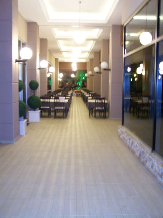 Außenbereich Restaurant Dizalya Palm Garden