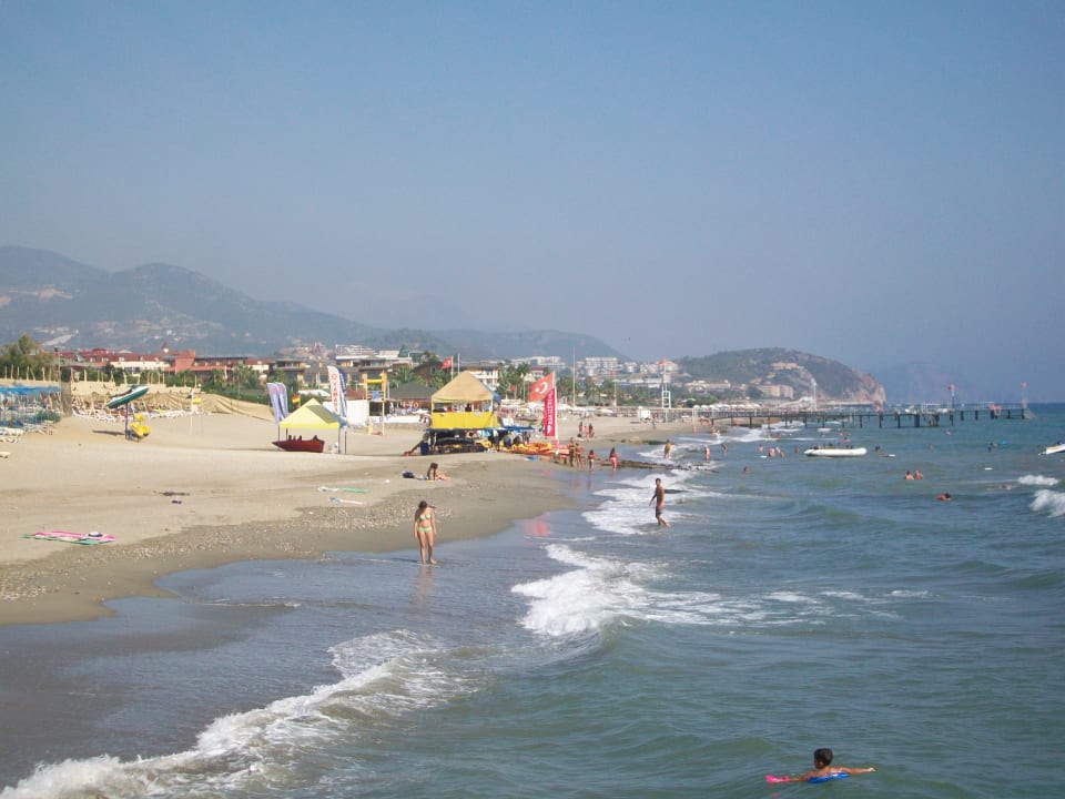 Strand Club Turtas Beach Hotel