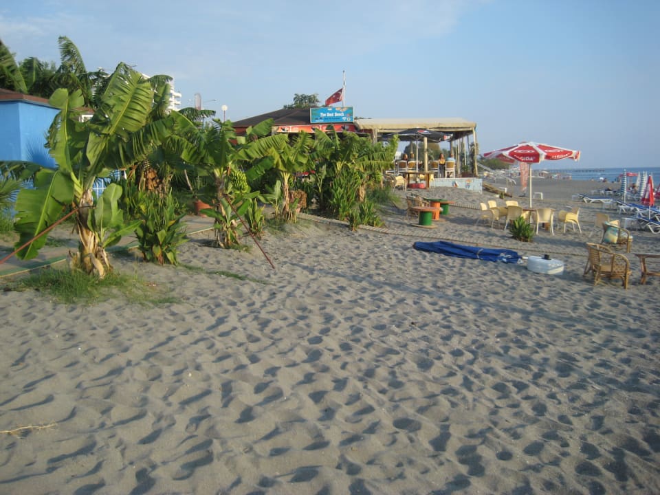 Strand Bin Billa Hotel