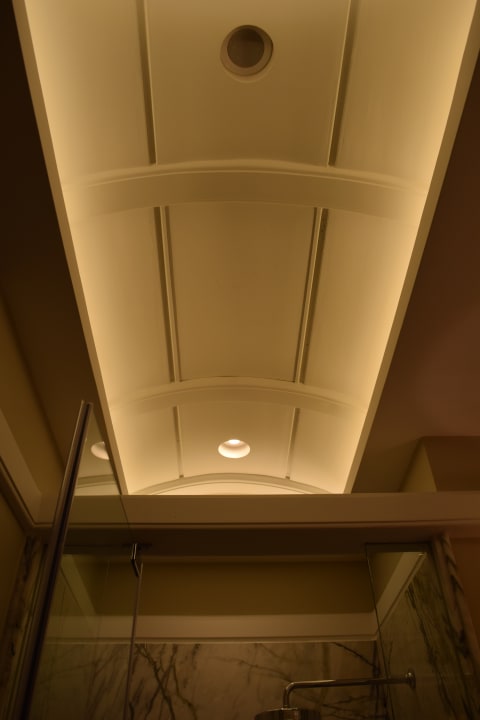 Decke im Badezimmer The House Hotel Vault Karakoy