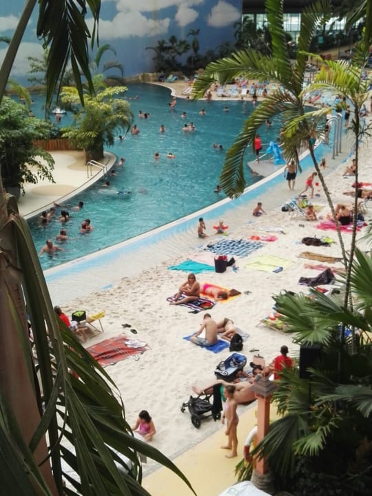 Strand Tropical Islands Resort