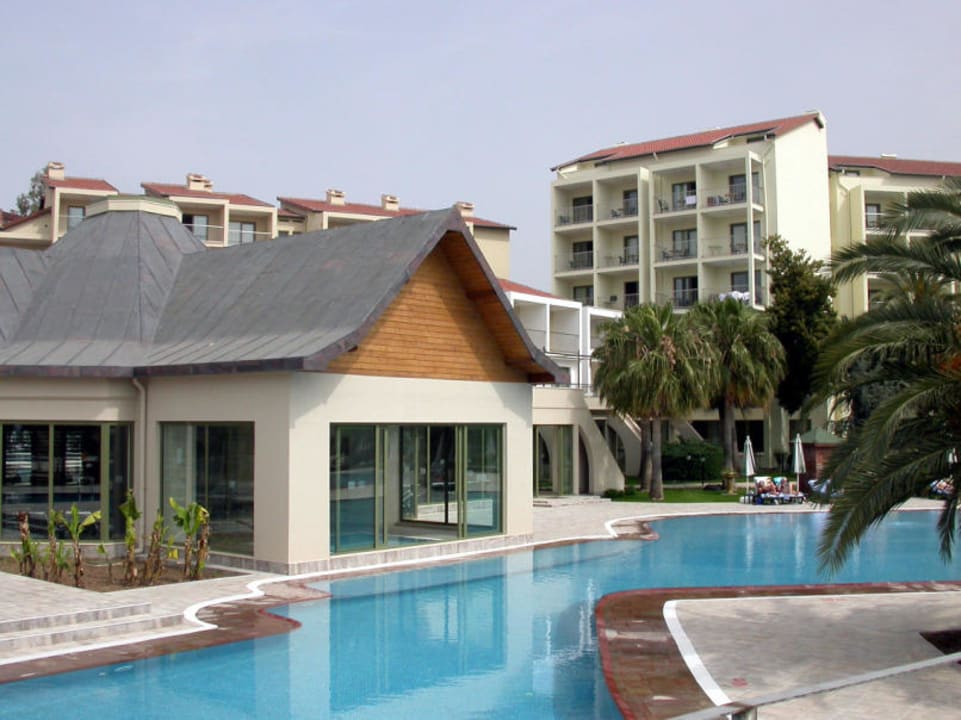 Badehaus Arum Barut Collection