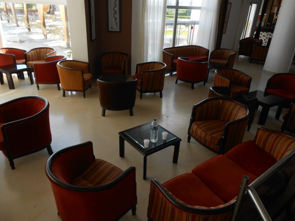 Lobby Hotel Neptunia Skanes