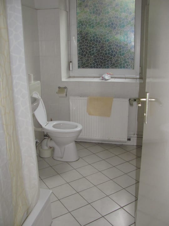 Bad Hotel Pension Streuhof Berlin