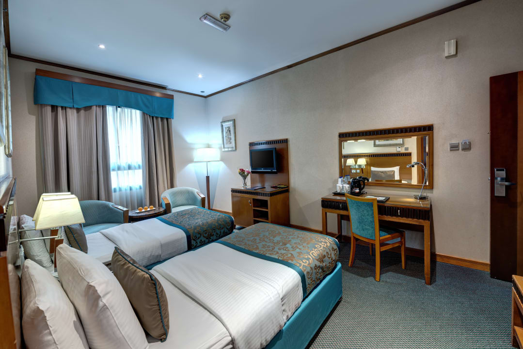 Zimmer Golden Tulip Al Barsha