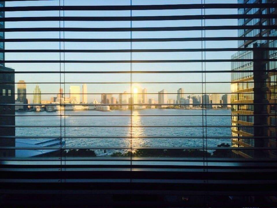 Aussicht morgens auf den Hudson River Conrad New York Downtown