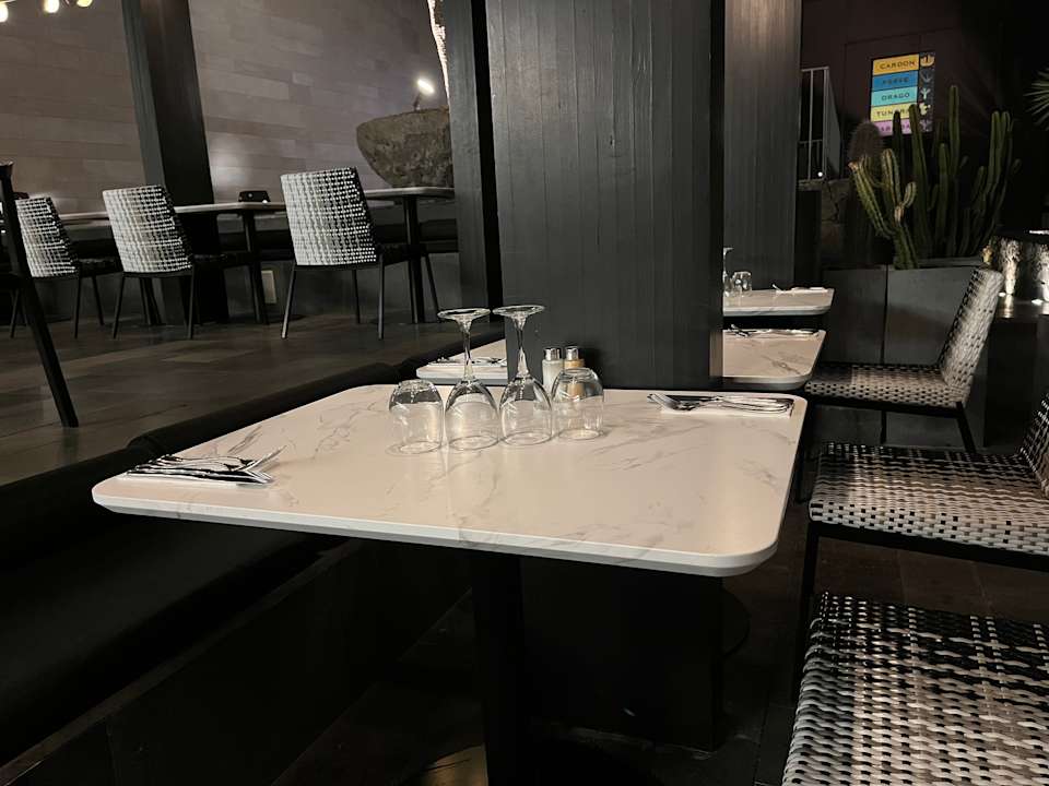 Gastro Salobre Hotel Resort & Serenity