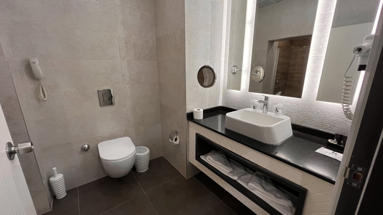 Zimmer Kaila Beach Hotel