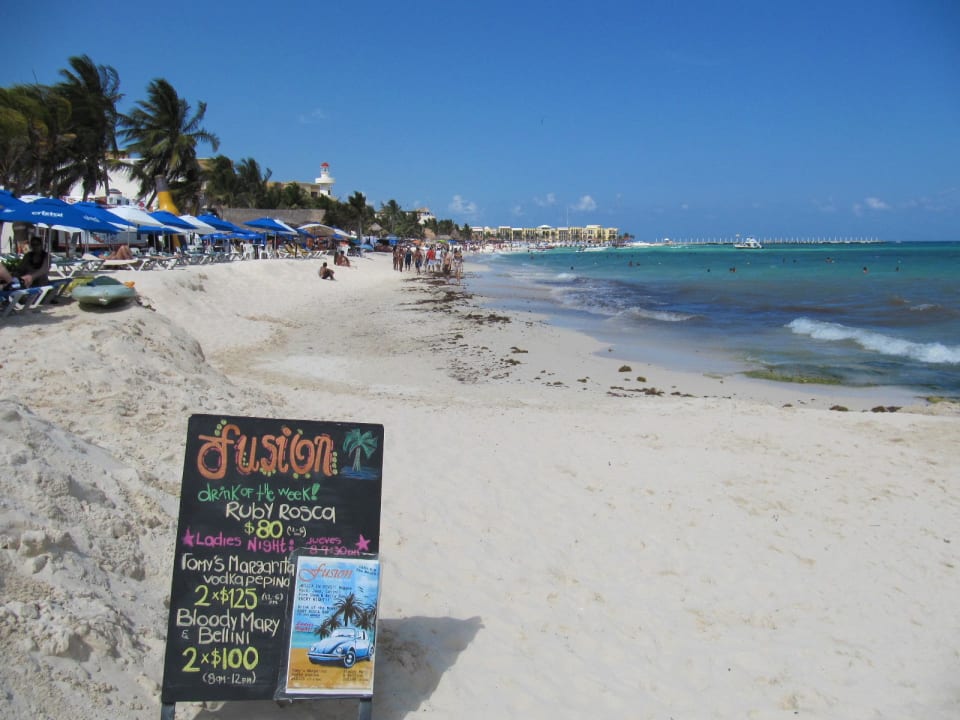 Strand direkt vor dem Hotel Hotel Fusion Beach