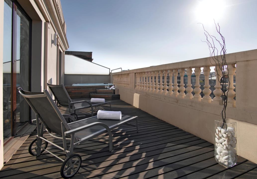 Terrasa Atrium Palace Acta Atrium Palace