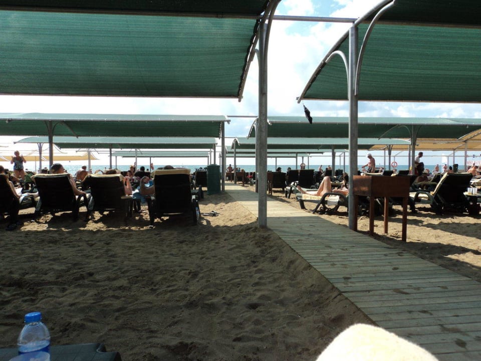 Strandabschnitt Port Side Resort Hotel