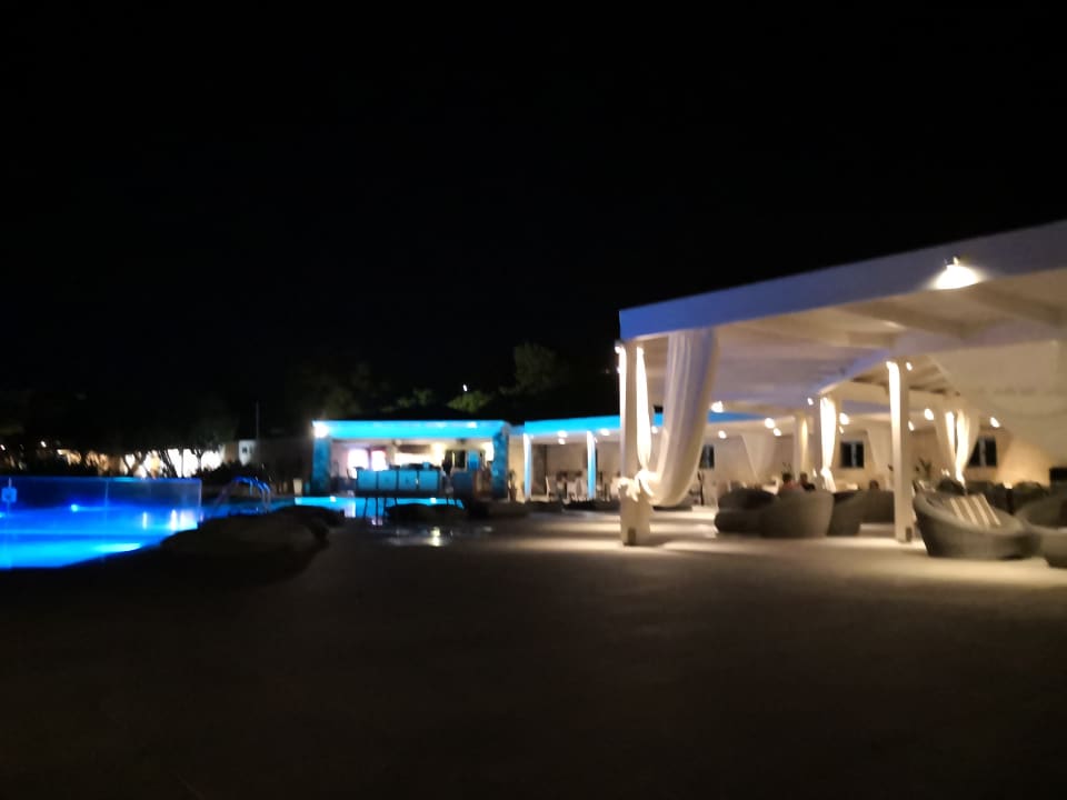 Gastro Hotel Kakkos Bay