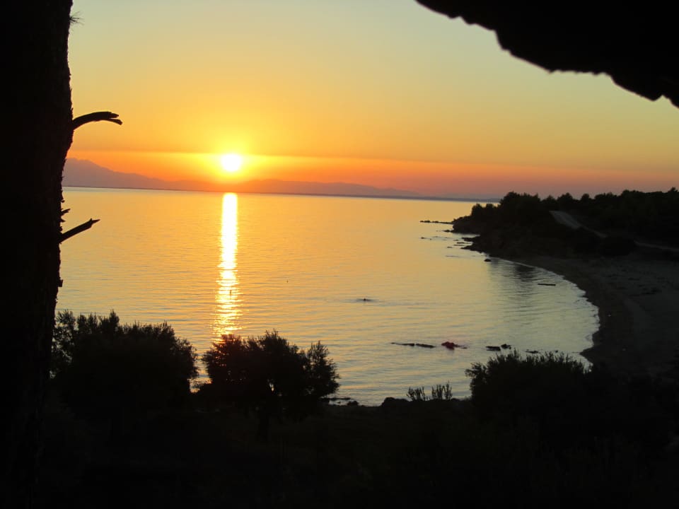 Sonnenuntergang- einfach wunderschön  Blue Dolphin Resort Hotel