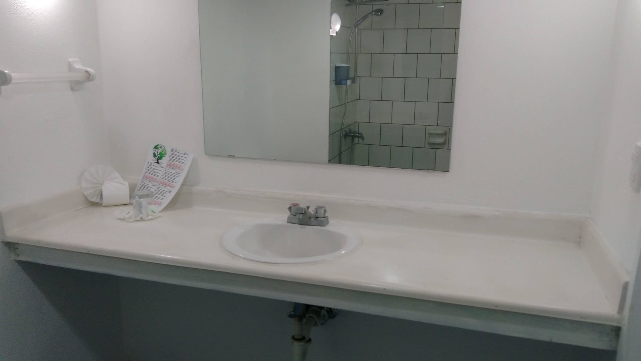 Nur eine Platte und Spiegel whala!boca chica