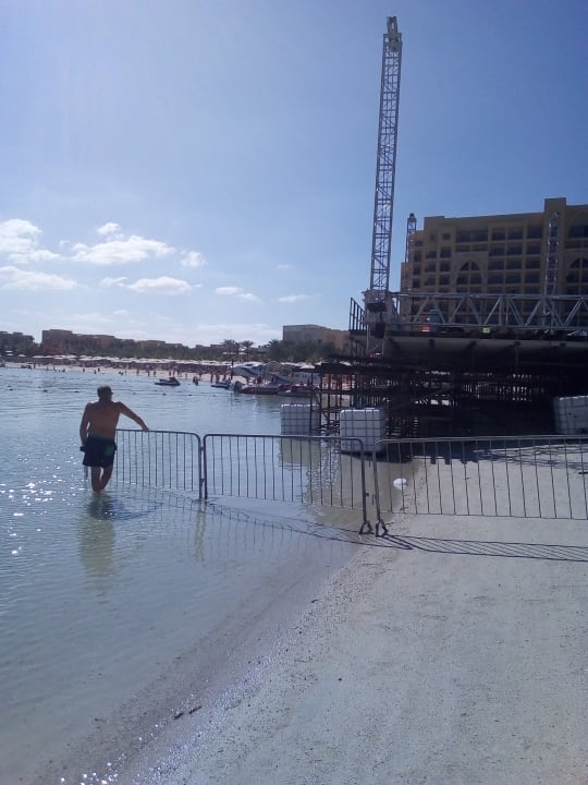 Strand DoubleTree by Hilton Resort & Spa Marjan Island